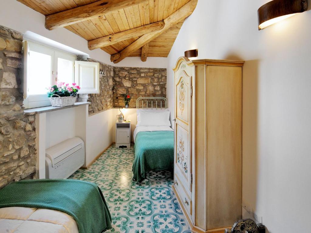 Apartamento Residenza Matarazzo E Le Sue Soffitte Castellabate Habitación foto